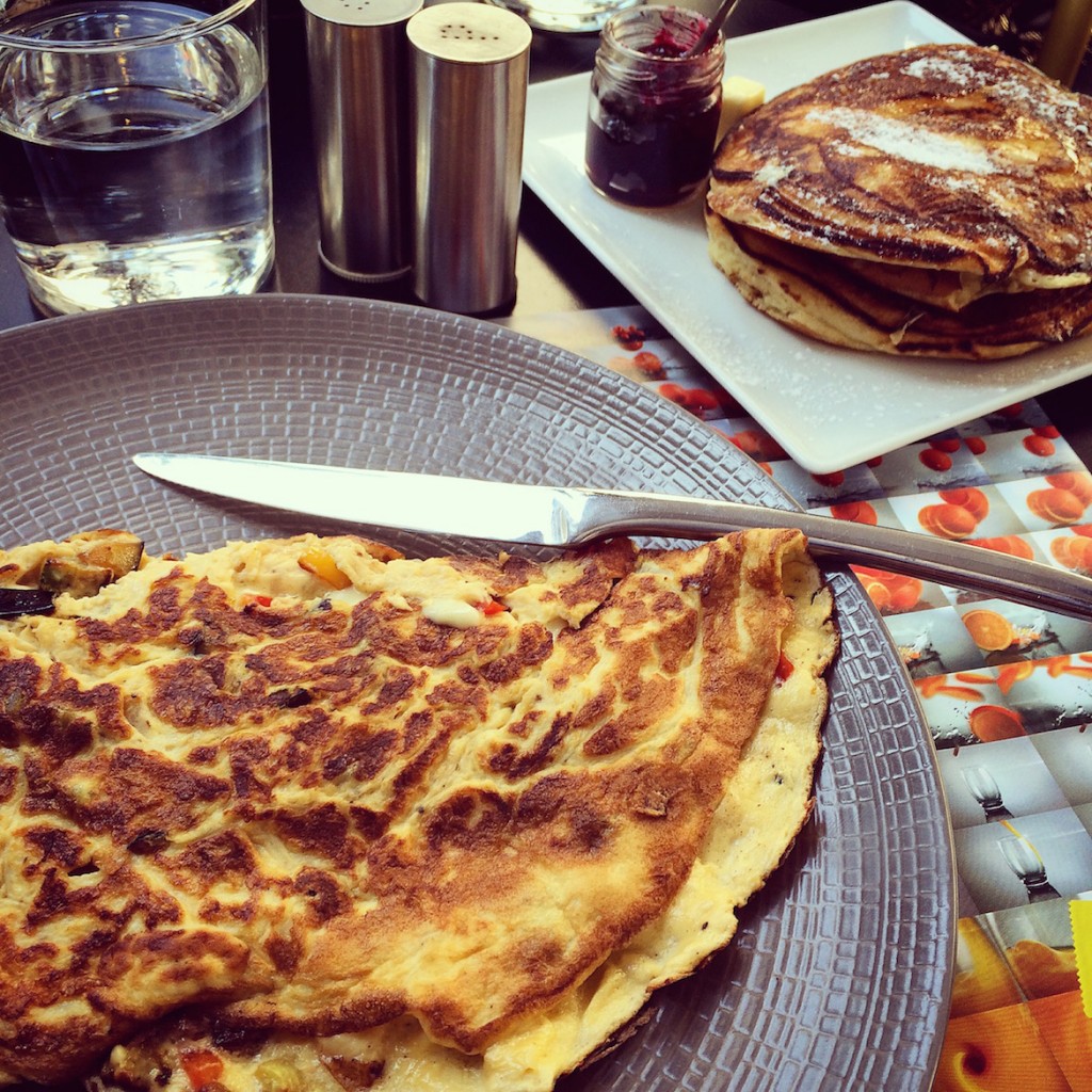 Juicy omelet at Collage