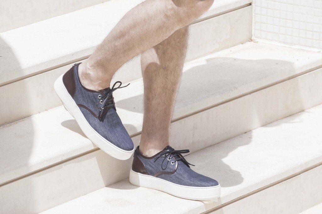 Shoes bu Louis Vuitton.