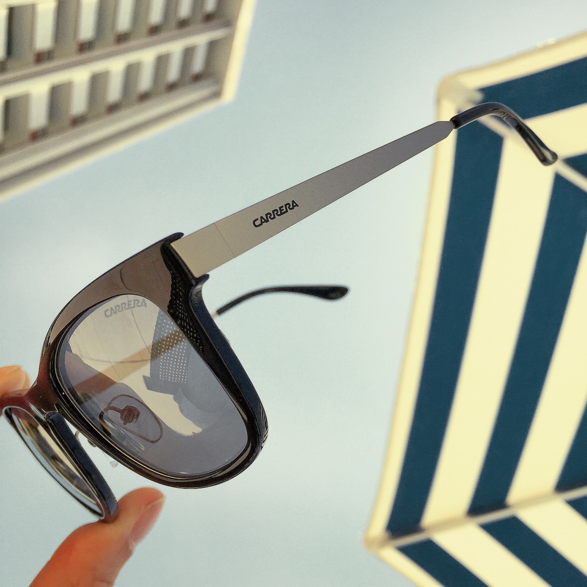 Fine contemporary design & strong eye protection by Carrera (Safilo).