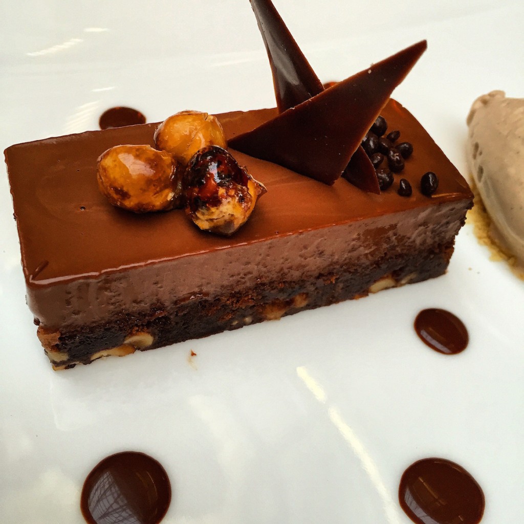 City bistro Dessert time: Chocolate cake with brownies & whole caramelized hazelnuts!