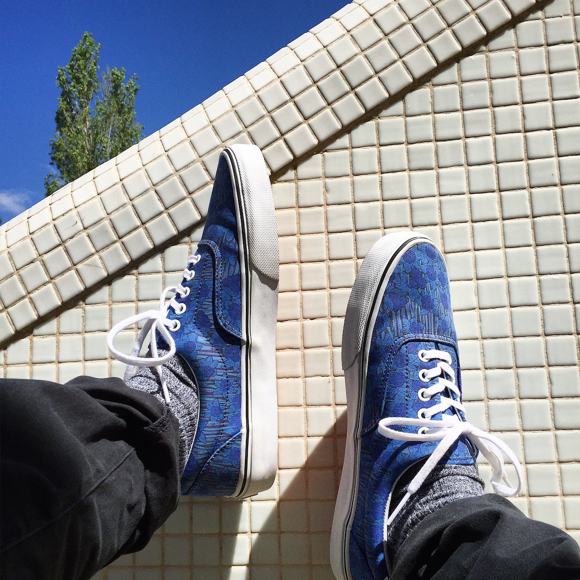 Vans meets Liberty London feat. some beautiful exclusive patterns. Yeah!!!