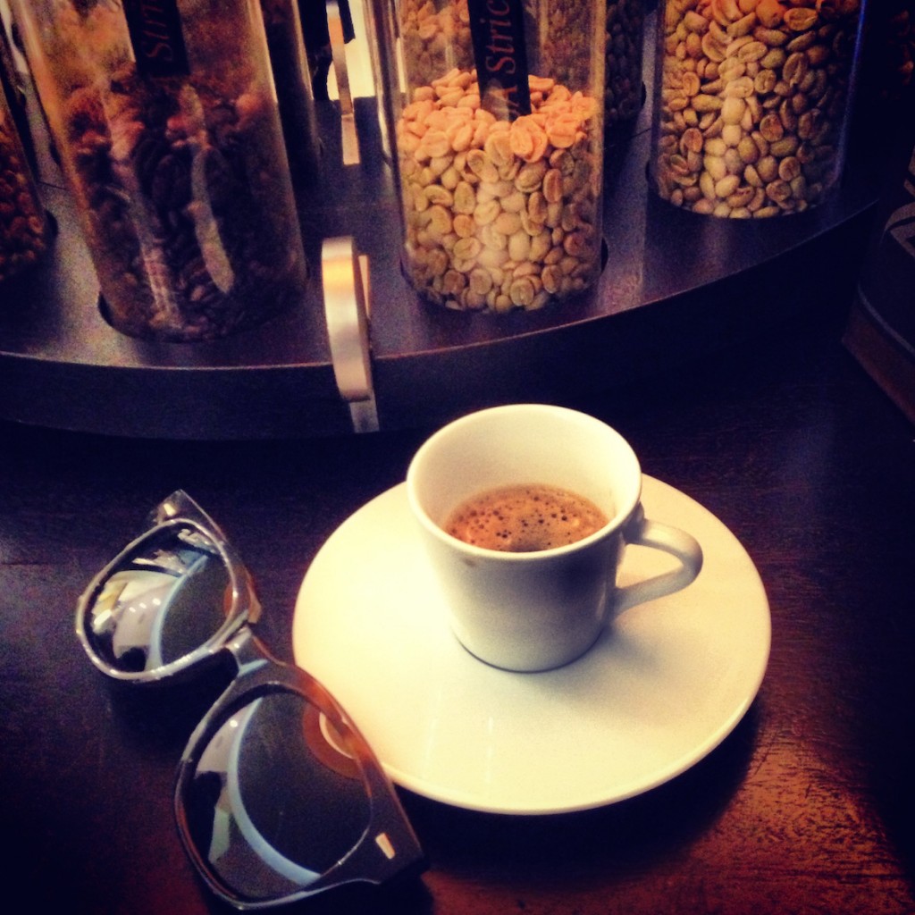 An aromatic Nespresso blend for those who can't do without in the morning...