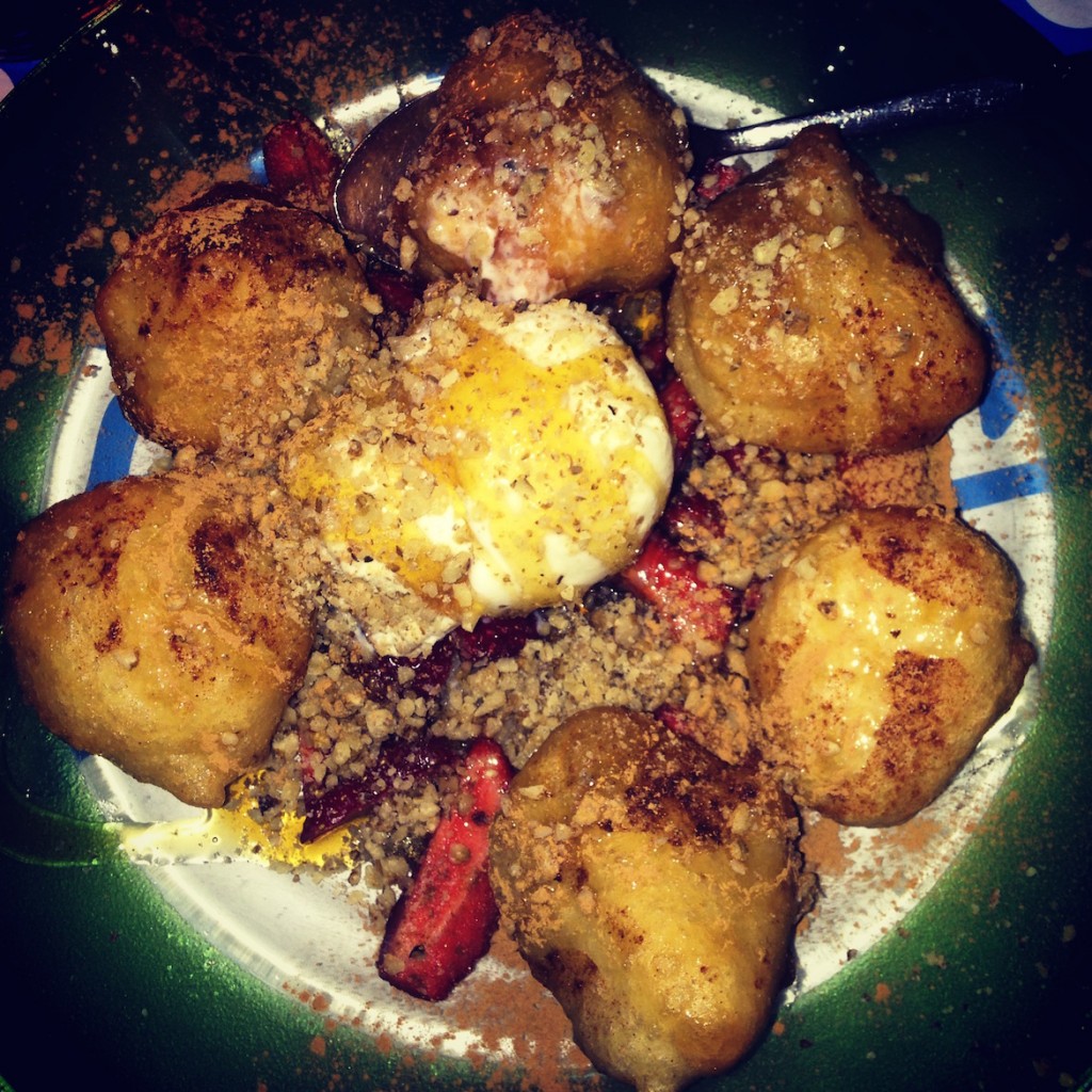Loukoumades with honey, ice-cream & strawberries at Sea Satin #sweettooth