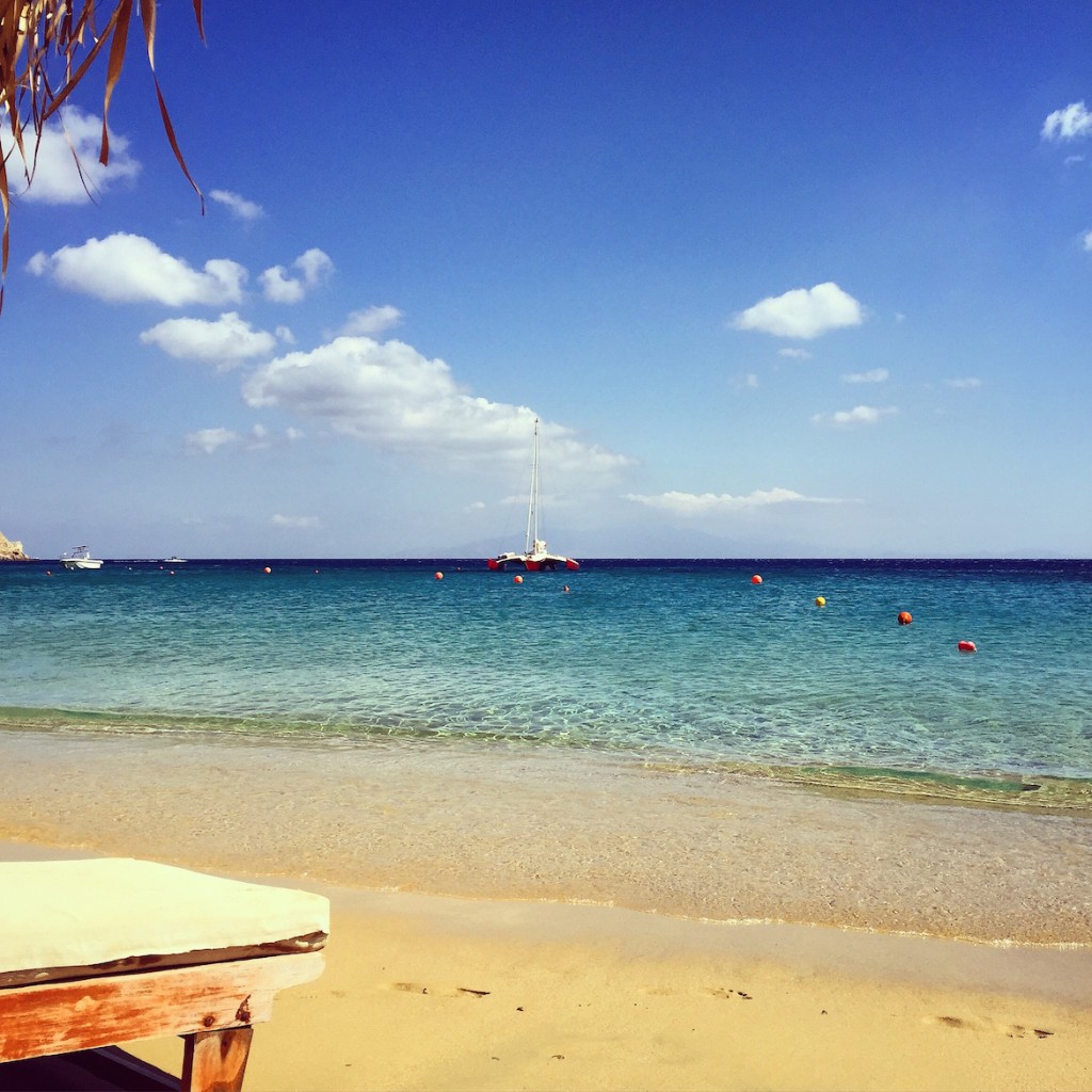 Early in the morning at Elia beach...