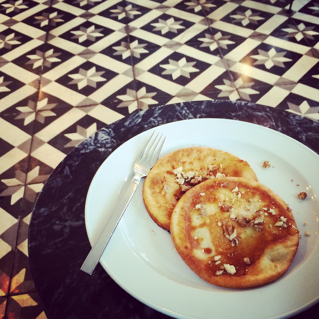 Pancakes with maple syrup for breakfast at the wonderful boutique Hotel Excelsior.