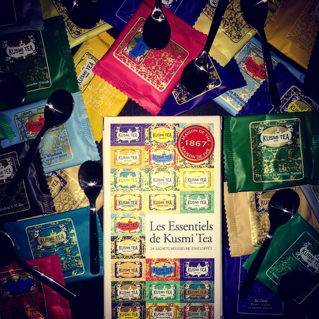 KUSMI TEA parisian blends for cozy christmas afternoons with friends at home... (Hotel Grande Bretagne store).