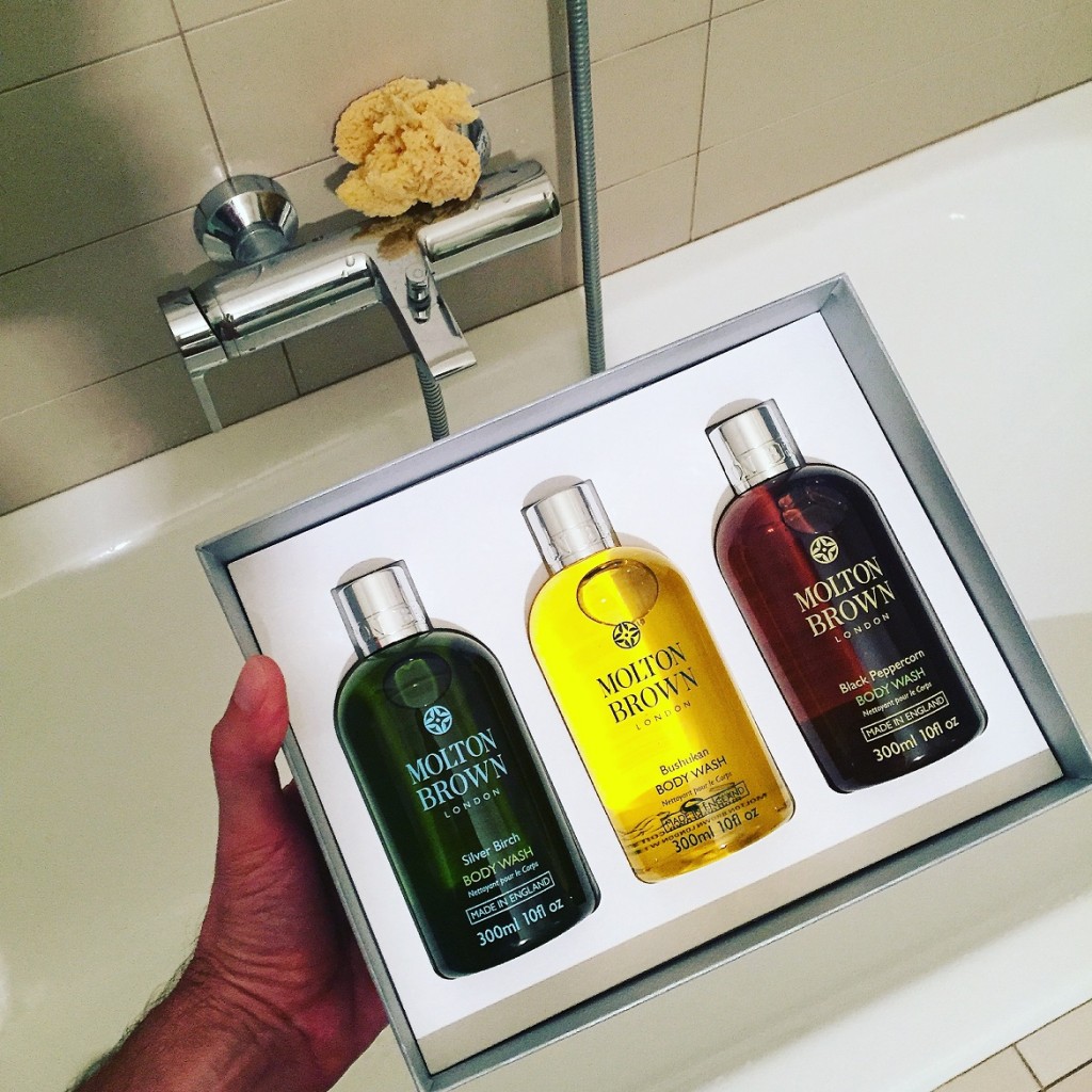 A body wash gift set of three in a luxurious fine paper box by MOLTON BROWN(Heaven On Earth Store).