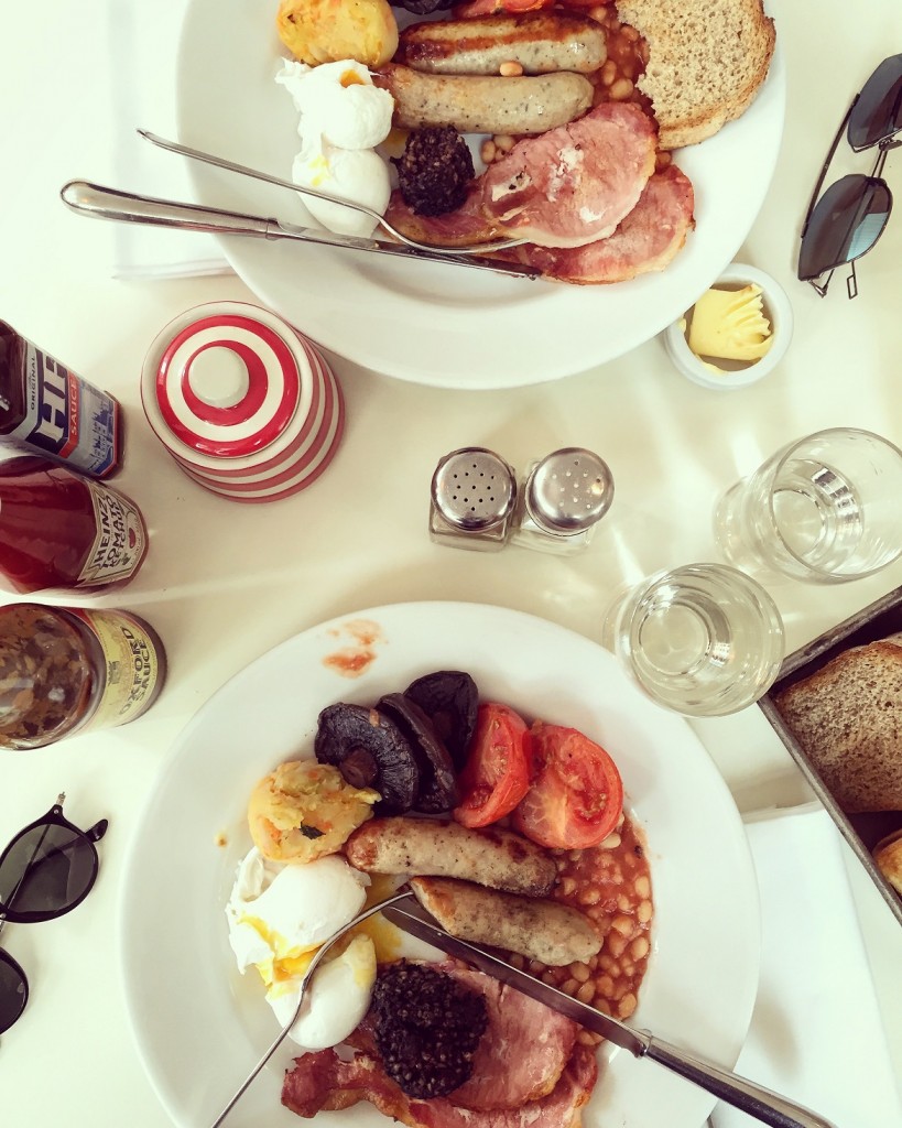 Full english breakfast (complete with beans & black pudding) at the Albion (The Boundary Hotel)