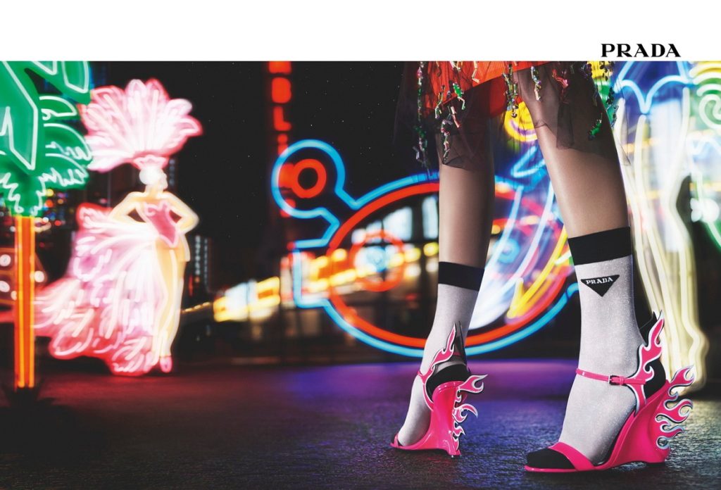 Prada Womenswear FW18 Advertising Campaign_Neon Dream_03