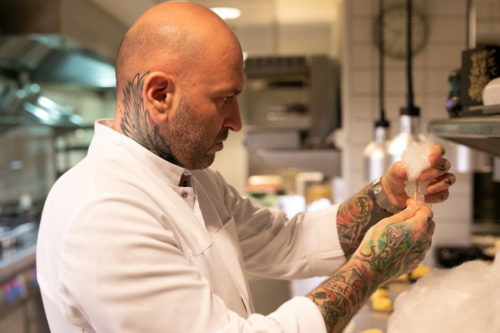 ZACAPA-art-of-slow-dinner-1