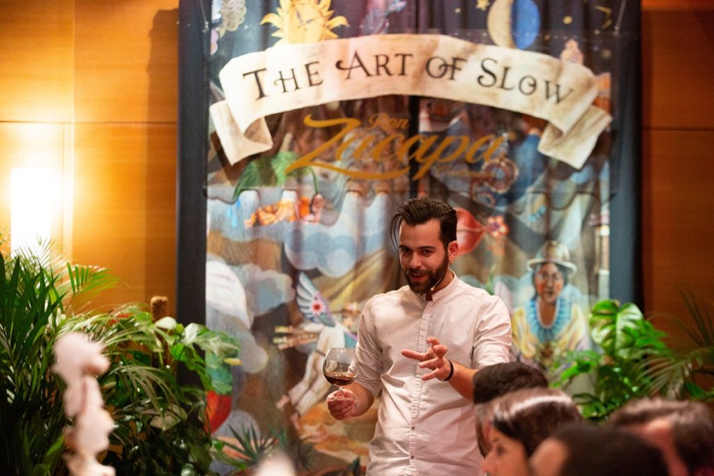 ZACAPA-art-of-slow-dinner-1
